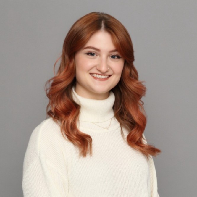 Marissa_Raposo- Headshot