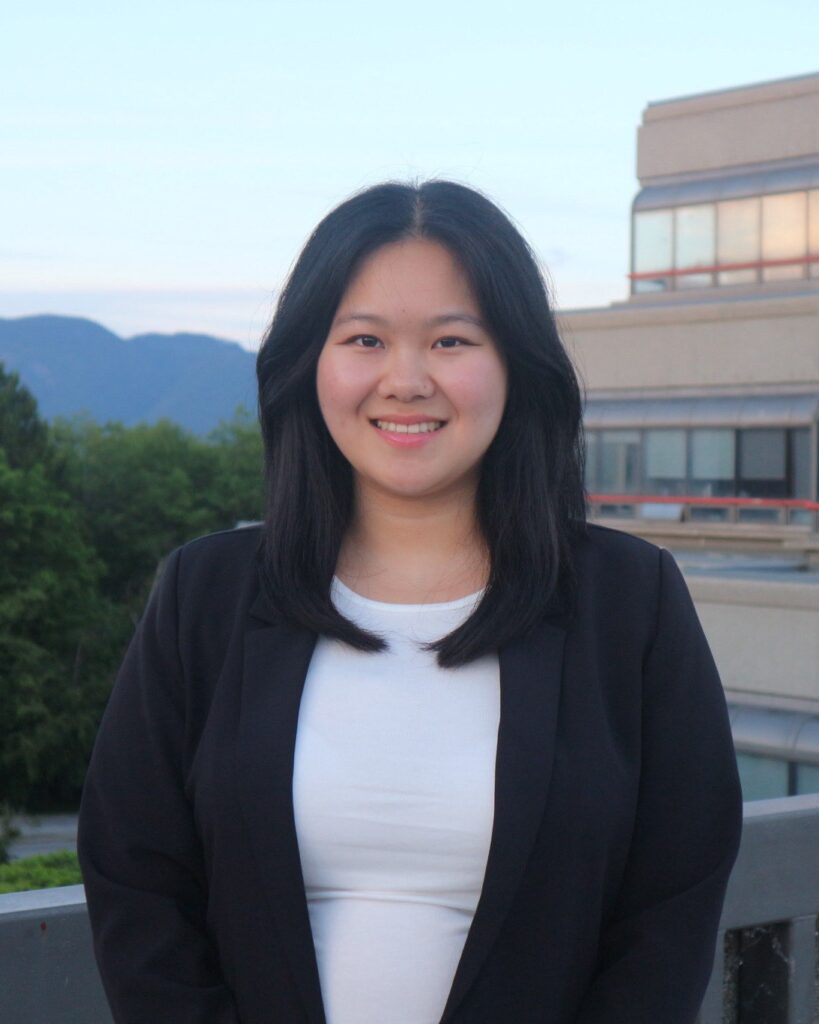 A photo of Emily Zhang